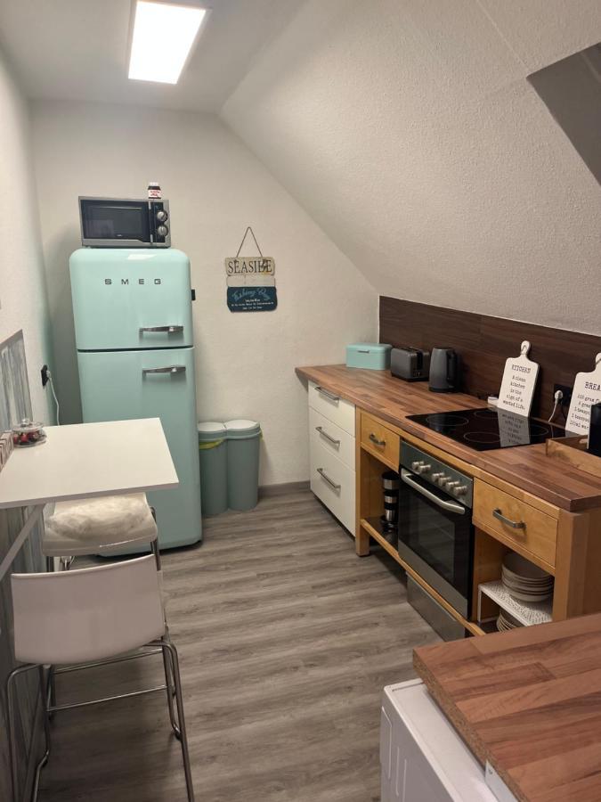 Sandys-Beachhouse Em 2024 Stadion -16 Fahrminuten Ferienwohnung Abtei Brauweiler Business Kueche Klima Parken Relax Travel Work Koeln Naehe Pulheim Zewnętrze zdjęcie